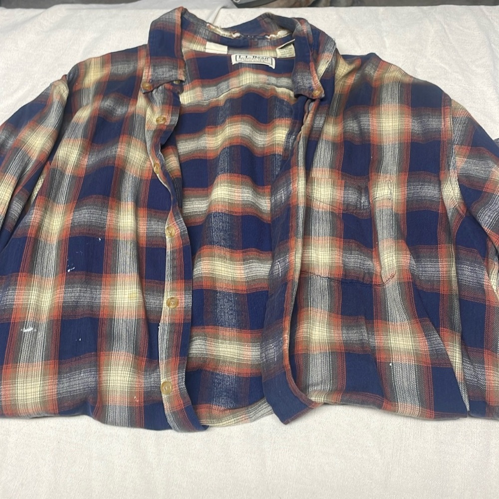 Vintage single breast pocket blue and orange LL bean flannel shirt x large